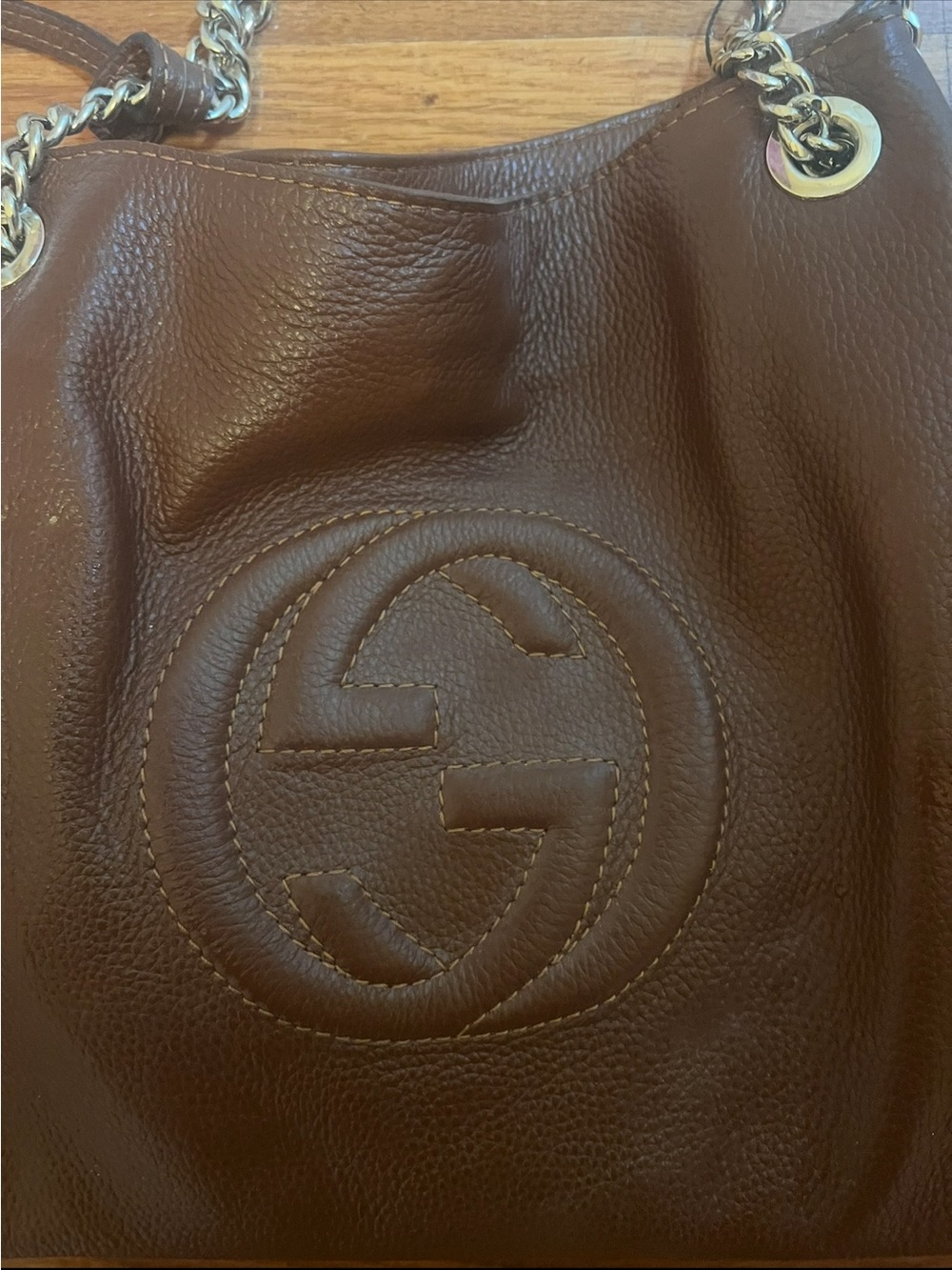 Gucci Brown Pebbled Leather Shoulder Bag with Gold Chain Straps - Picture 2 of 4